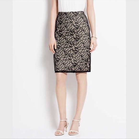 Ann Taylor Black Nude Lace Overlay Cutout Pencil Skirt - Picture 1 of 7